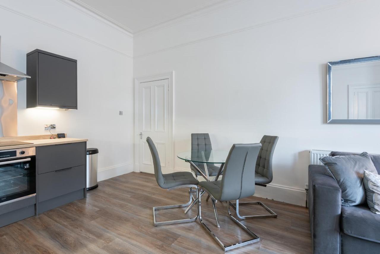 River View Apartment Дънди Екстериор снимка